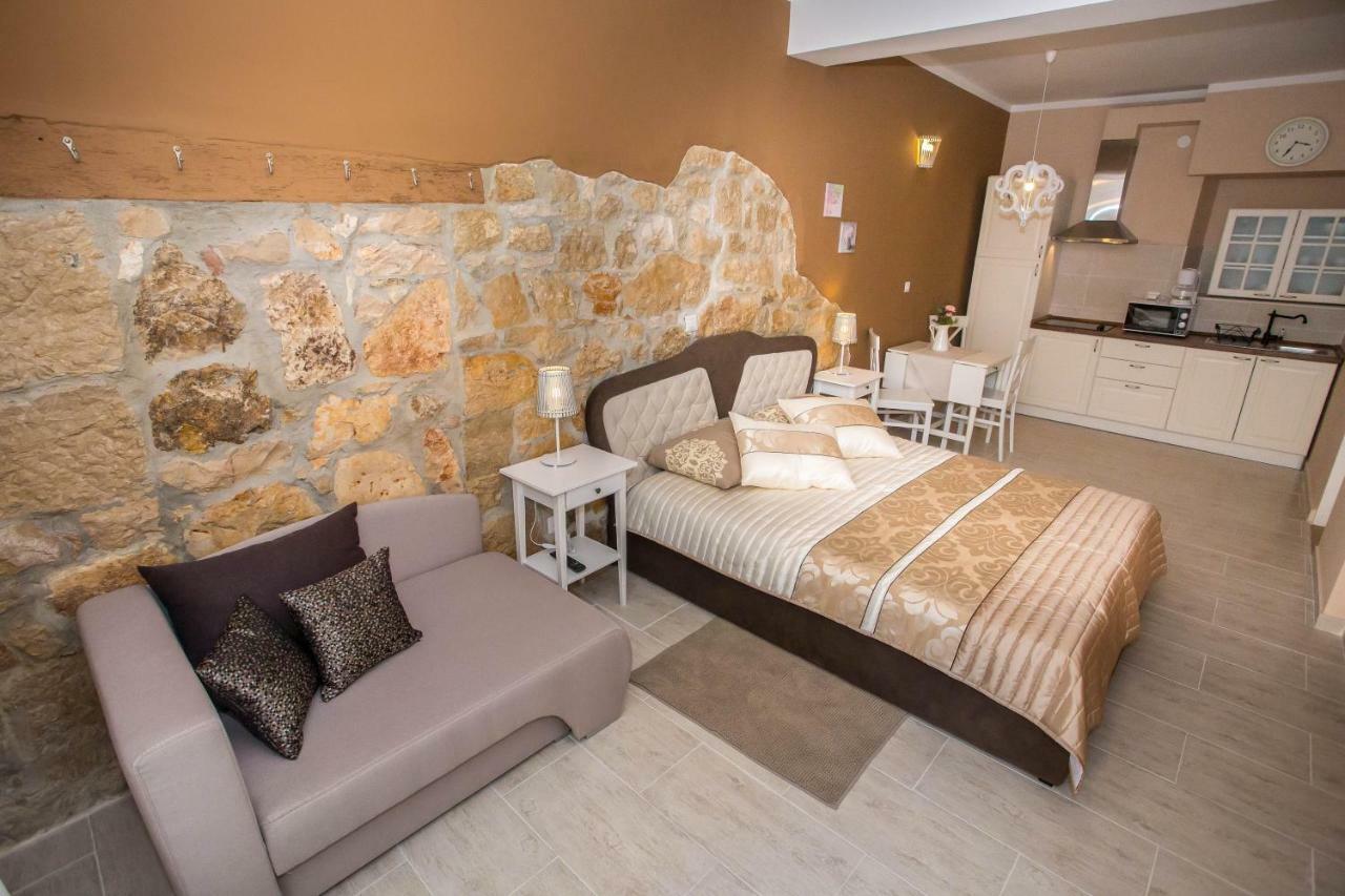 Studio Cittavecchia Apartment
